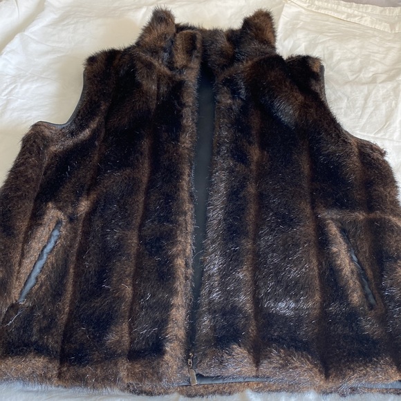 Mink reverse vest - Picture 3 of 9